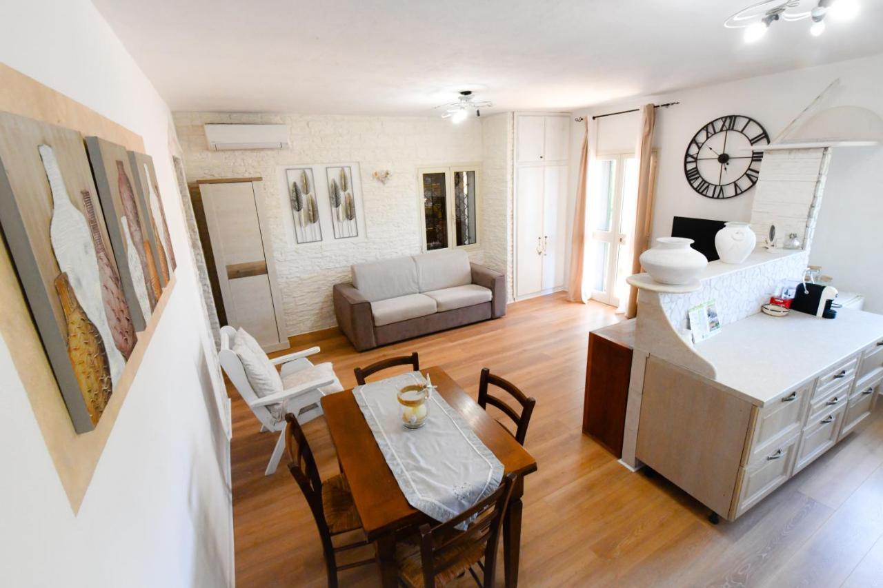 Bentosa Villa Enas ภายนอก รูปภาพ