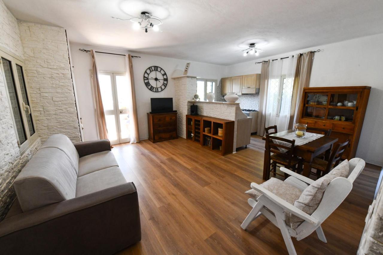Bentosa Villa Enas ภายนอก รูปภาพ